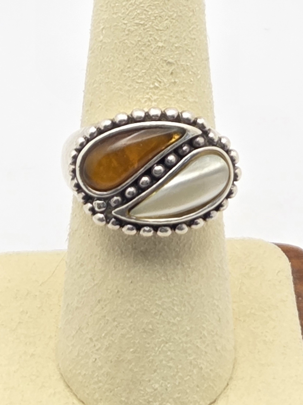 ​Boho Sterling Silver 925 Mother of Pearl & Amber Beaded Border Ring 8